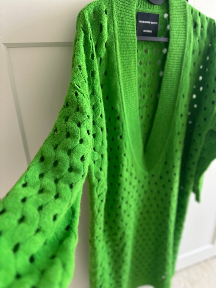 Yeşil V Yaka Örgü Kadın Kazak - Görsel 3