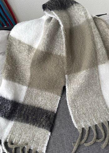 Gri Örgü Yün Kadın Şal - Görsel 2