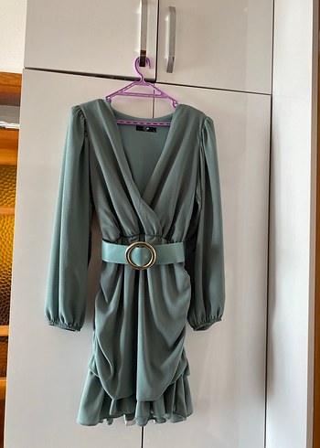 Drapeli Uzun Kollu V Yaka Yeşil Elbise - Görsel 2