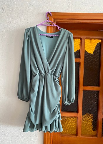 Drapeli Uzun Kollu V Yaka Yeşil Elbise - Görsel 3