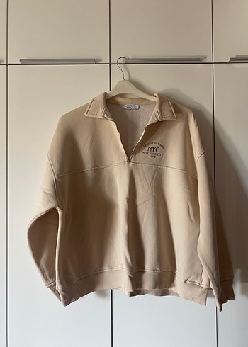 Bej Yarım Fermuarlı Sweatshirt