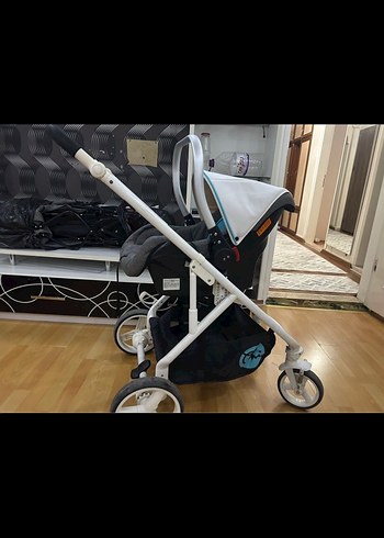 Mavi ve Gri Bebek Arabası - Görsel 2