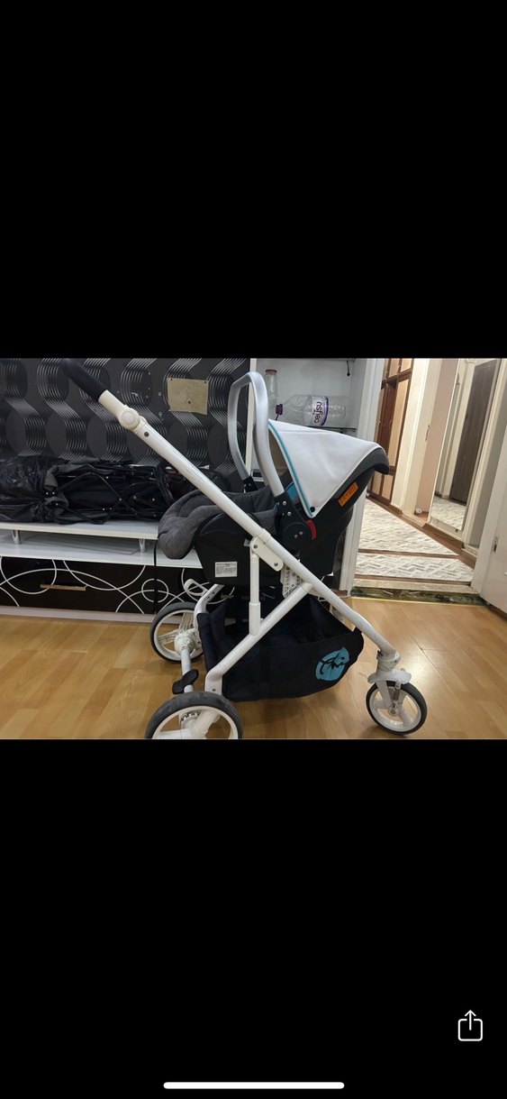 Mavi ve Gri Bebek Arabası - Görsel 2