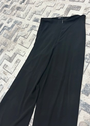 Uzun Kollu Siyah Gotik Abiye Elbise - Görsel 3