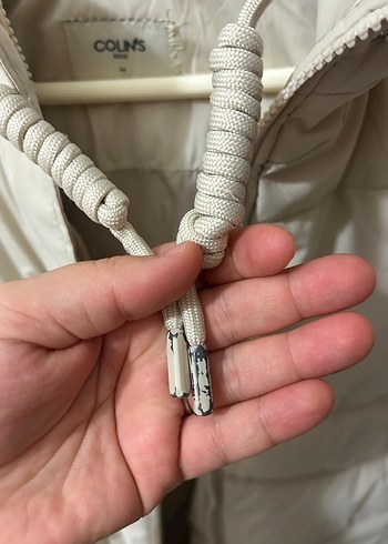 Kadın Beyaz Midi Uzunlukta Kapüşonlu Mont - Görsel 4