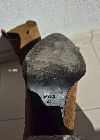 MANGO Kahverengi Süet Topuklu Bot - Görsel 4