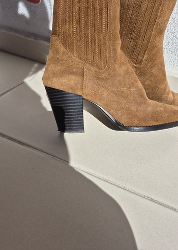 MANGO Kahverengi Süet Topuklu Bot - Görsel 3