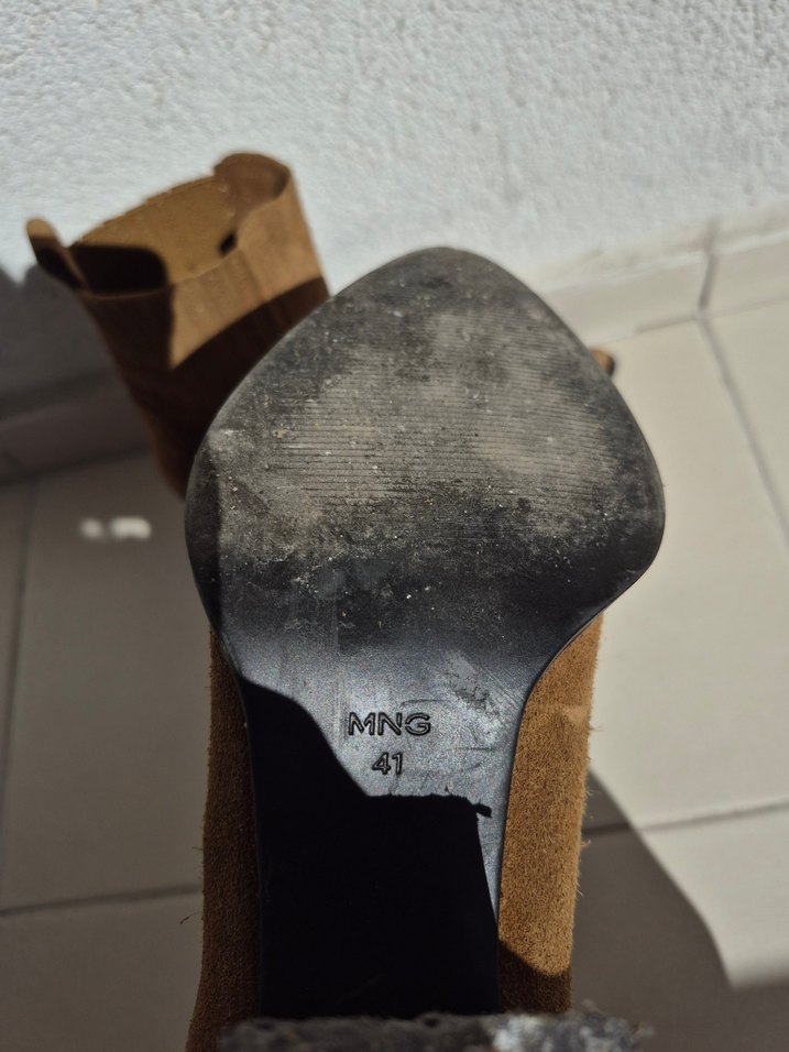 MANGO Kahverengi Süet Topuklu Bot - Görsel 4