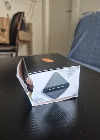 Fenty Beauty Honey 06 Pudra - Görsel 3