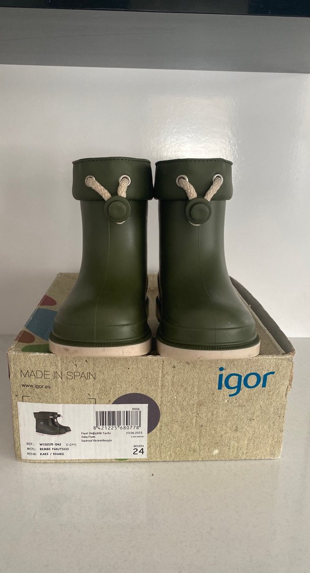 Erkek Çocuk Yeşil 24 numara ıgor bot - Görsel 4