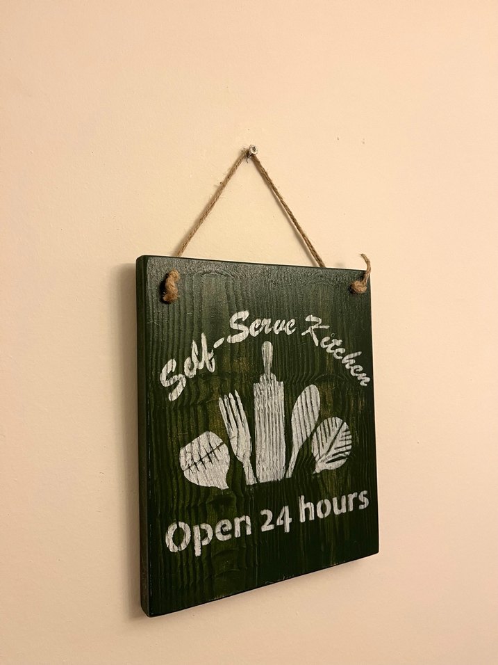 Koyu Haki Ahşap Mutfak Duvar Dekoru - Görsel 3