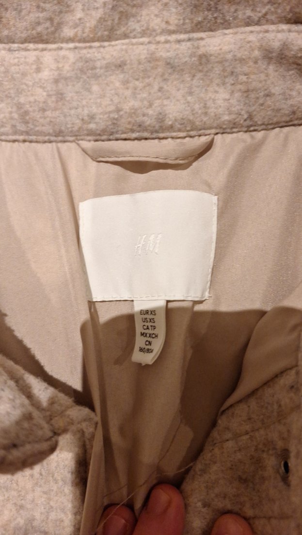 Düğmeli Bej Kadin Yün Ceket - Görsel 2