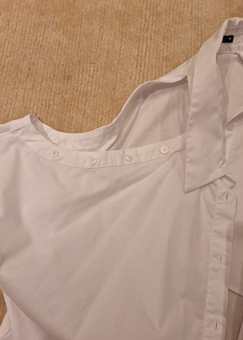 Beyaz Keten Kısa Kollu Düğmeli Gömlek - Görsel 4