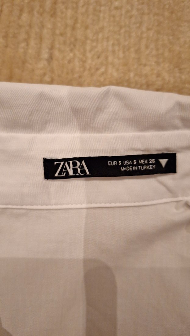 Beyaz Keten Kısa Kollu Düğmeli Gömlek - Görsel 3