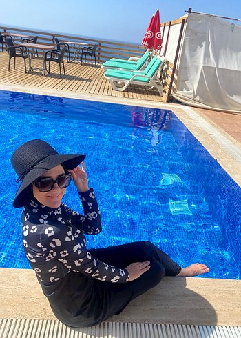 Siyah Batik Desenli Uzun Kollu Kadın Mayo - Görsel 8