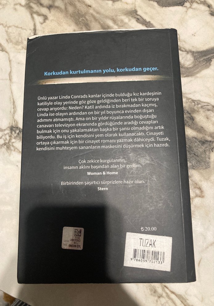 Tuzak - Melanie Raabe Roman - Görsel 2