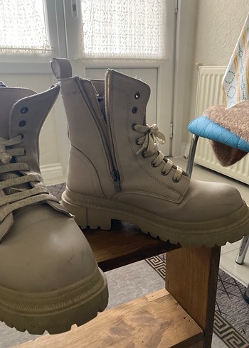 Bej Deri Platform Topuklu Kadın Botlar - Görsel 2