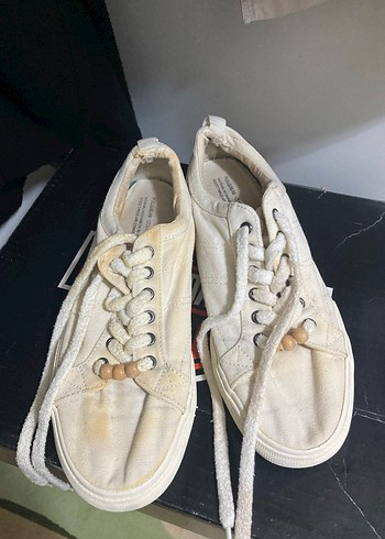 Pull and Bear Ekru Bagcikli Dusuk Bilek Sneaker