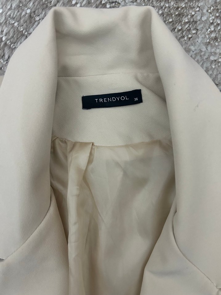 Bej Deri Kadın Uzun Kesim Blazer Ceket - Görsel 3