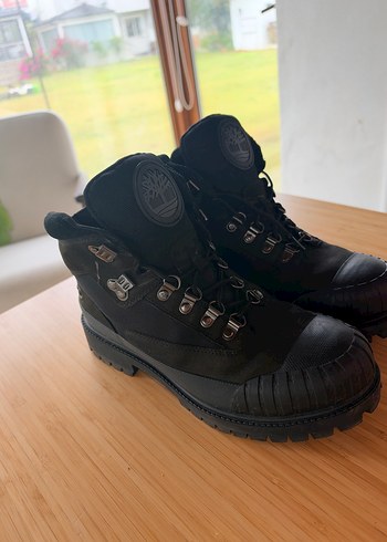 Timberland Sehir Ve Doga İcin Siyah Bagcikli Bot