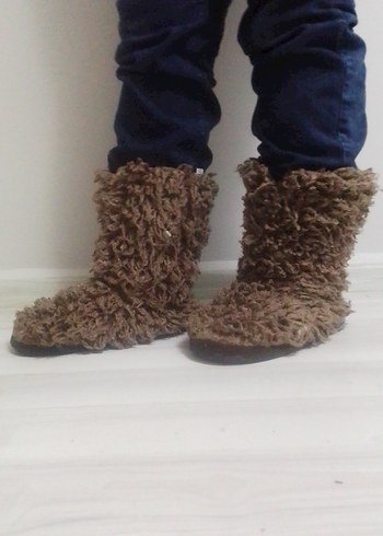 Kahverengi Kürklü Yün Kadın ev Botu - Görsel 3