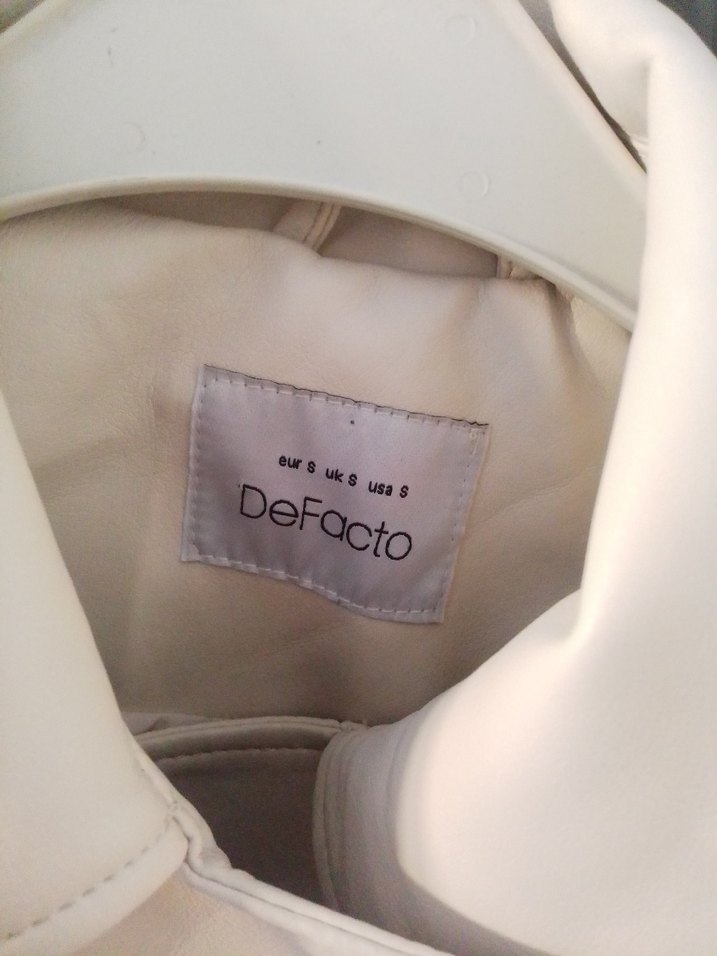 Beyaz Deri Kadın Ceket Fermuarlı - Görsel 2