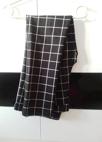Kadın Siyah Ekose Midi Kumaş Pantolon - Görsel 2