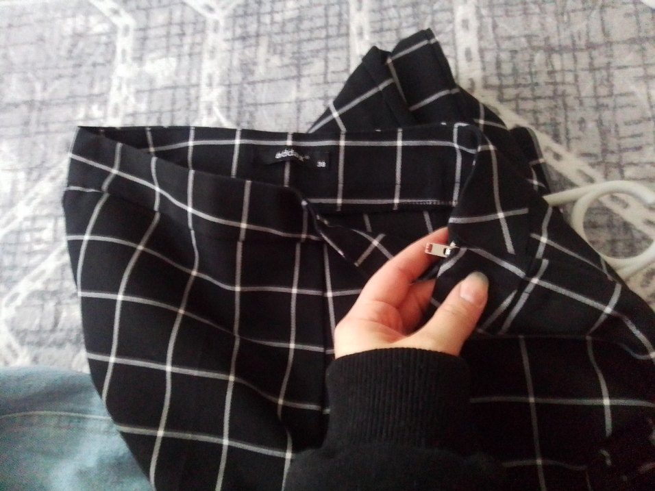 Kadın Siyah Ekose Midi Kumaş Pantolon - Görsel 5