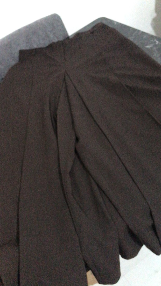 Kadın Kahverengi Pileli Kumaş Pantolon - Görsel 2