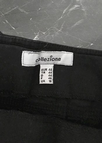 Siyah Piliseli Keten Etek - Görsel 2