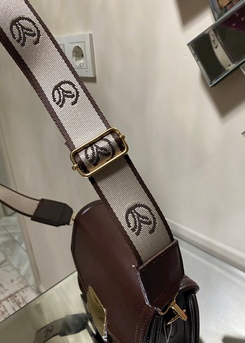 Kahverengi Deri Tokalı Kadın Çanta - Görsel 3