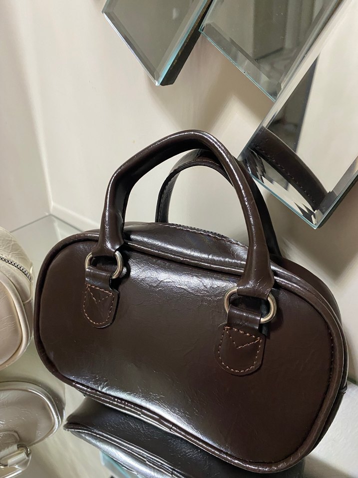 Deri Kadın Çantası - Görsel 3