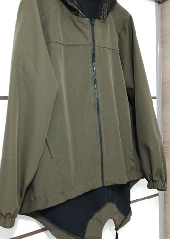 Bayan haki yeşil Fermuarlı Yağmurluk - Görsel 2