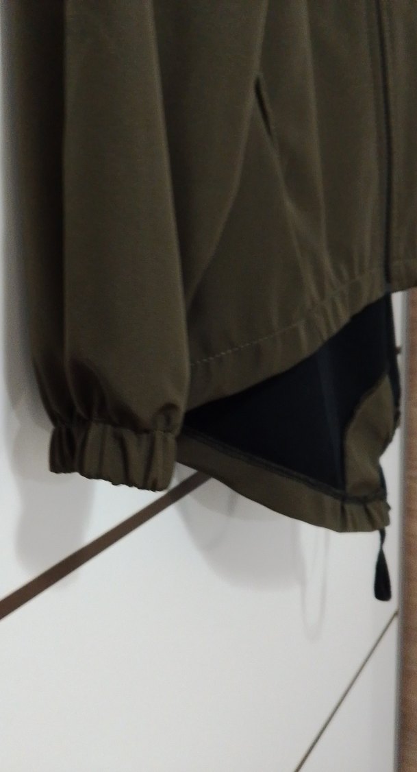 Bayan haki yeşil Fermuarlı Yağmurluk - Görsel 3