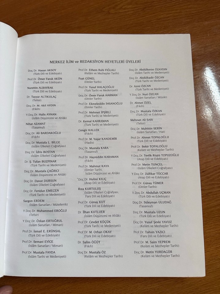 Türkiye Diyanet Vakfı İslam Ansiklopedisi 7. Cilt - Görsel 3