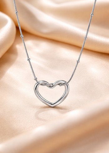 Beyaz Minimalist Kalp Kolye - Görsel 2