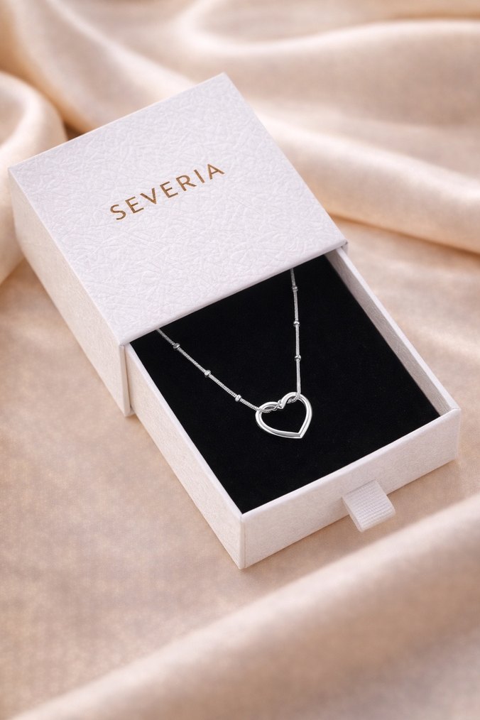 Beyaz Minimalist Kalp Kolye - Görsel 3