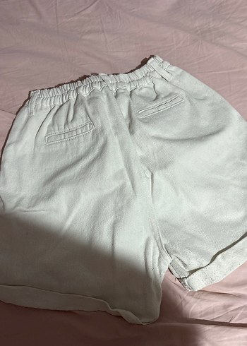 Beyaz Keten Mini Şort - Görsel 2