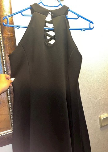 Diğer Siyah Yüksek Yakalı Midi Strappy Elbise