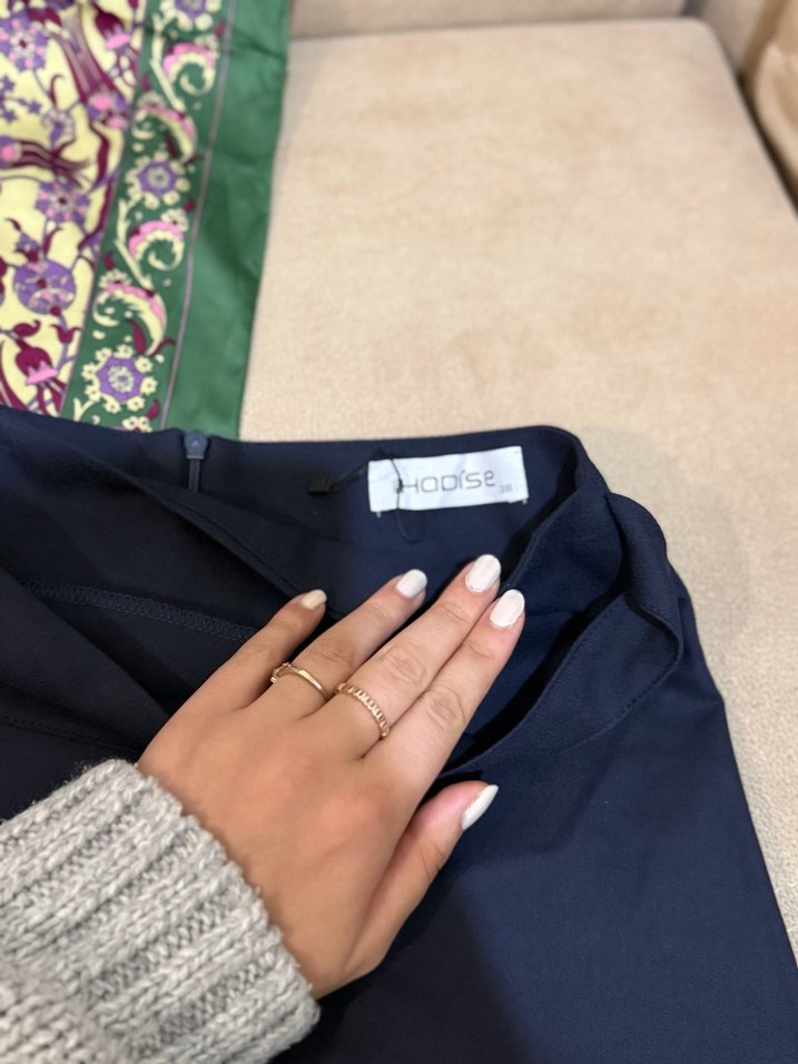 Kemer Detaylı Kısa etek - Görsel 3