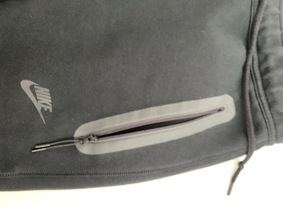 Nike Baggy Tech Fleece - Görsel 4