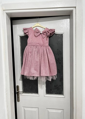 Pembe Fırfırlı Kız Çocuk Elbisesi