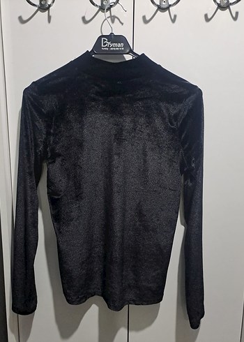 Siyah Gotik tarzda kadın bluz Seti - Görsel 3