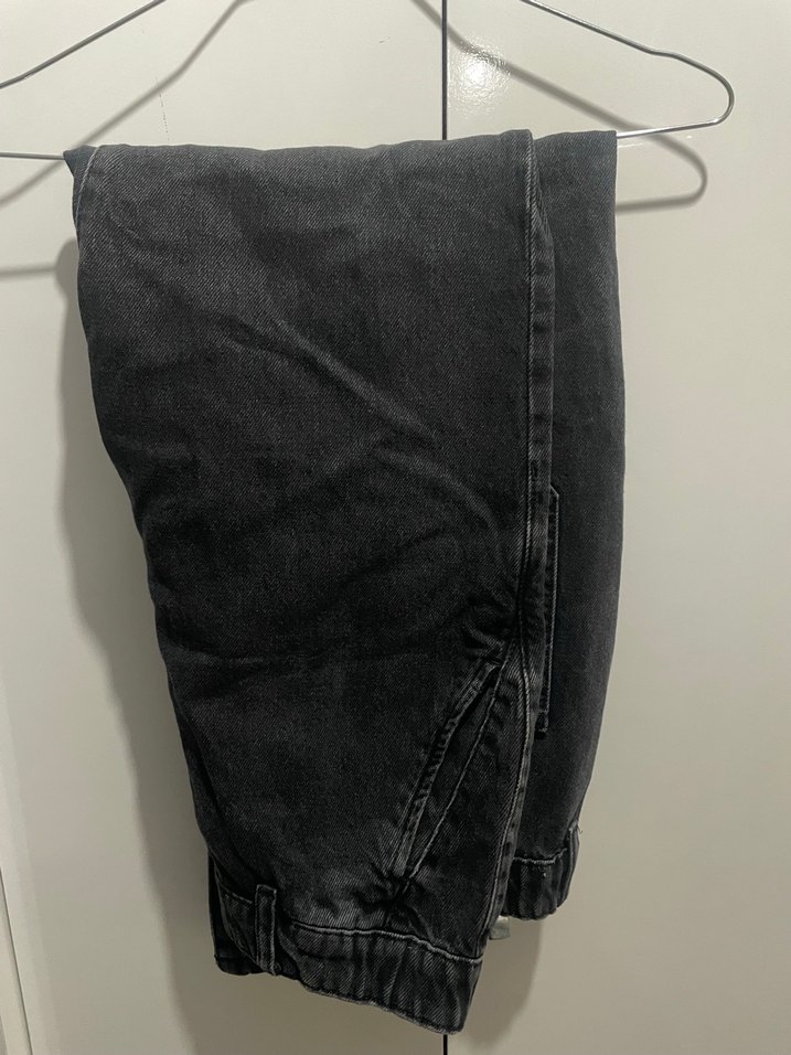 Gri Fermuarlı Bol Kesim Midi Kot Pantolon - Görsel 2