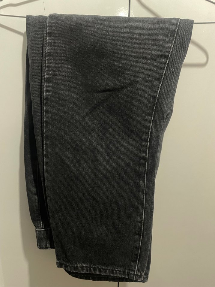 Gri Fermuarlı Bol Kesim Midi Kot Pantolon - Görsel 4