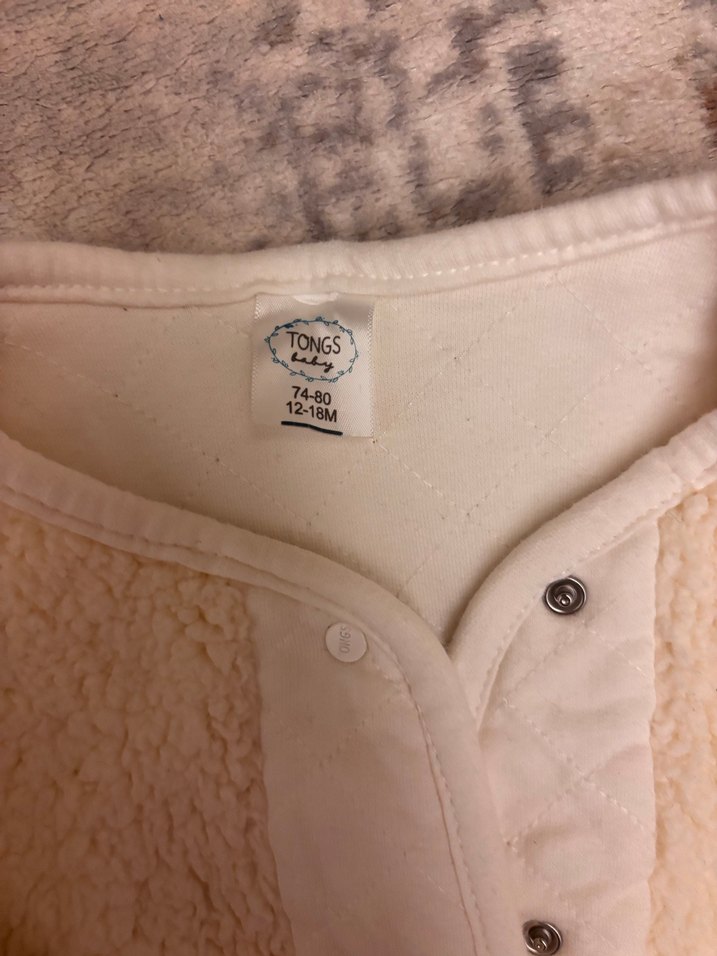 Kız Çocuk Bej Peluş Ceket - Görsel 3