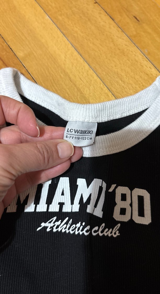 Siyah Sporcu Baskılı Straplez Atlet - Görsel 2