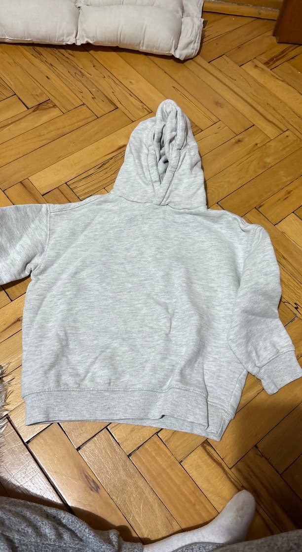 Gri Kapüşonlu Rahat Kesim Kadın Sweatshirt - Görsel 2