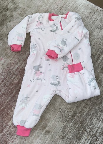 Kız Bebek Pembe Kapüşonlu Peluş Detaylı Tulum - Görsel 3