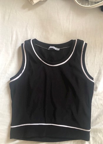 Siyah Bisiklet Yaka Kolsuz crop